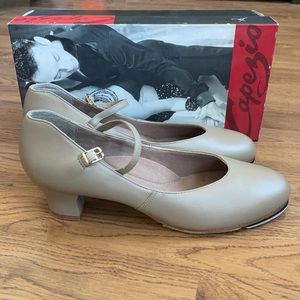 Tan capezio character tap shoes